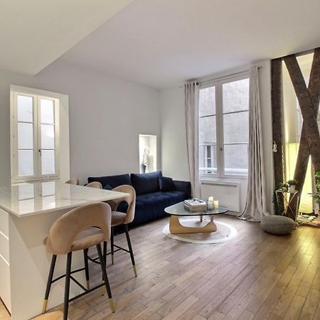 Appartement Paris - Louvre & Rivoli Luaran gambar