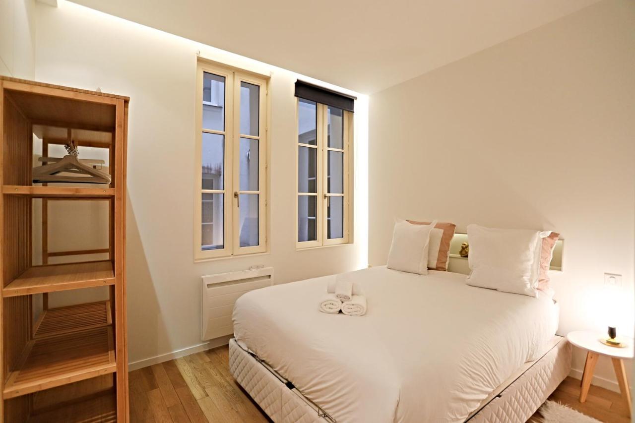 Appartement Paris - Louvre & Rivoli Luaran gambar