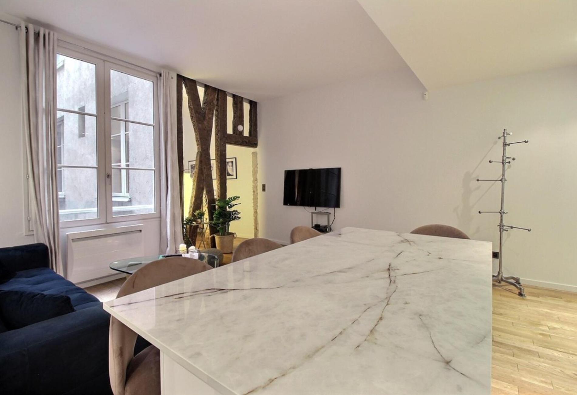 Appartement Paris - Louvre & Rivoli Luaran gambar